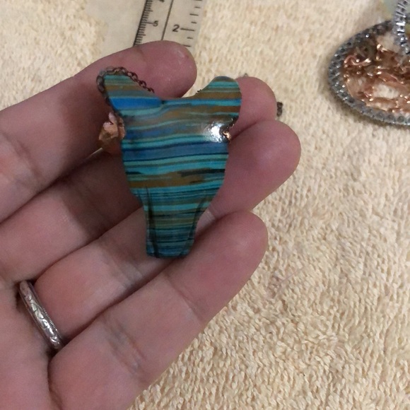 Bohemian Wolf Pendant - Picture 2 of 3